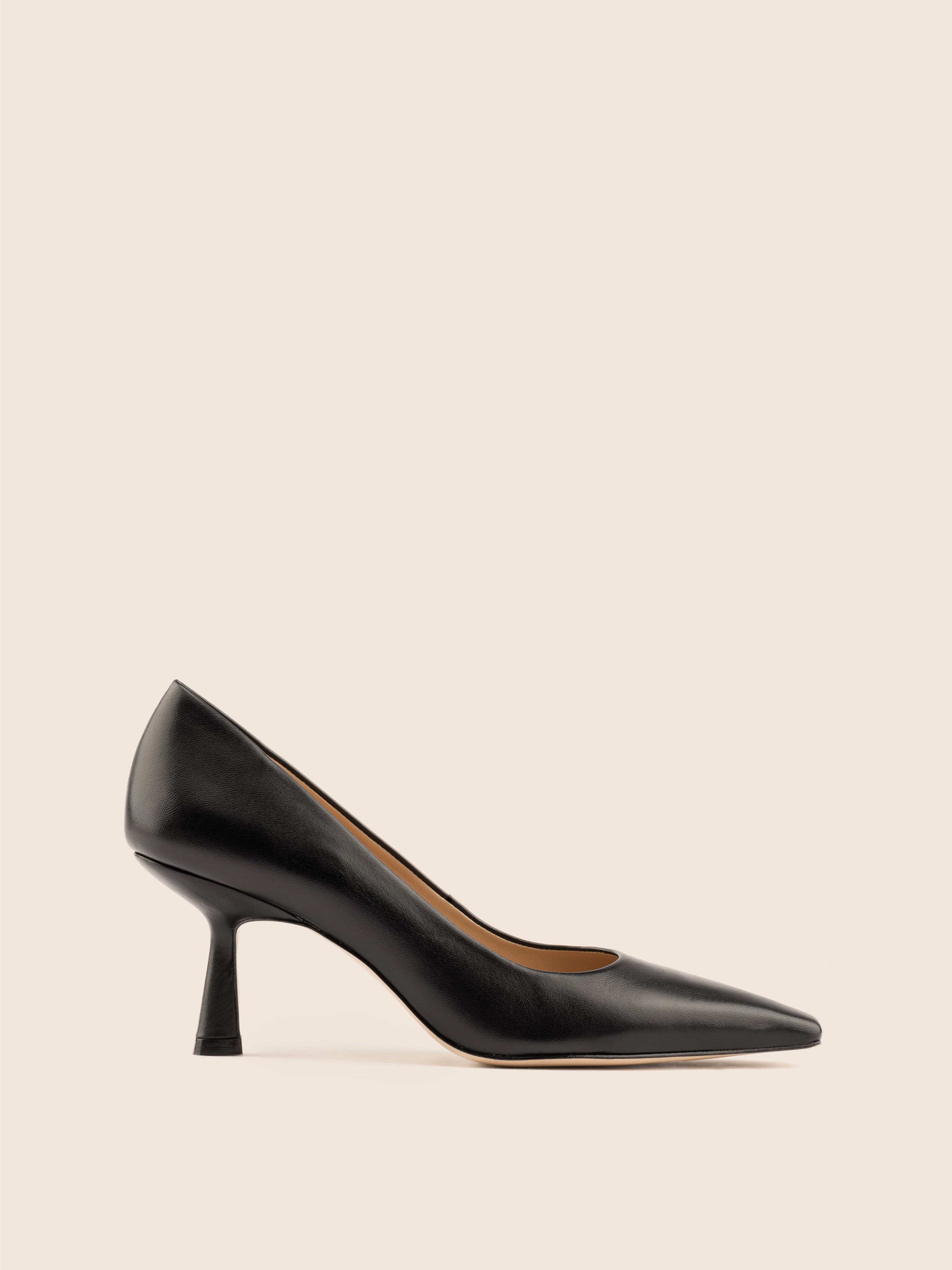 Alegre Black Pump