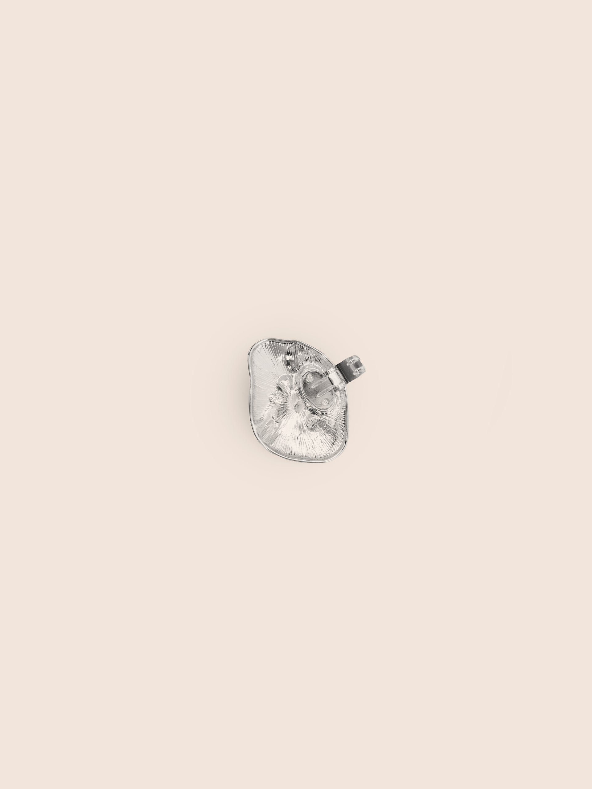 Oval Clip Silver