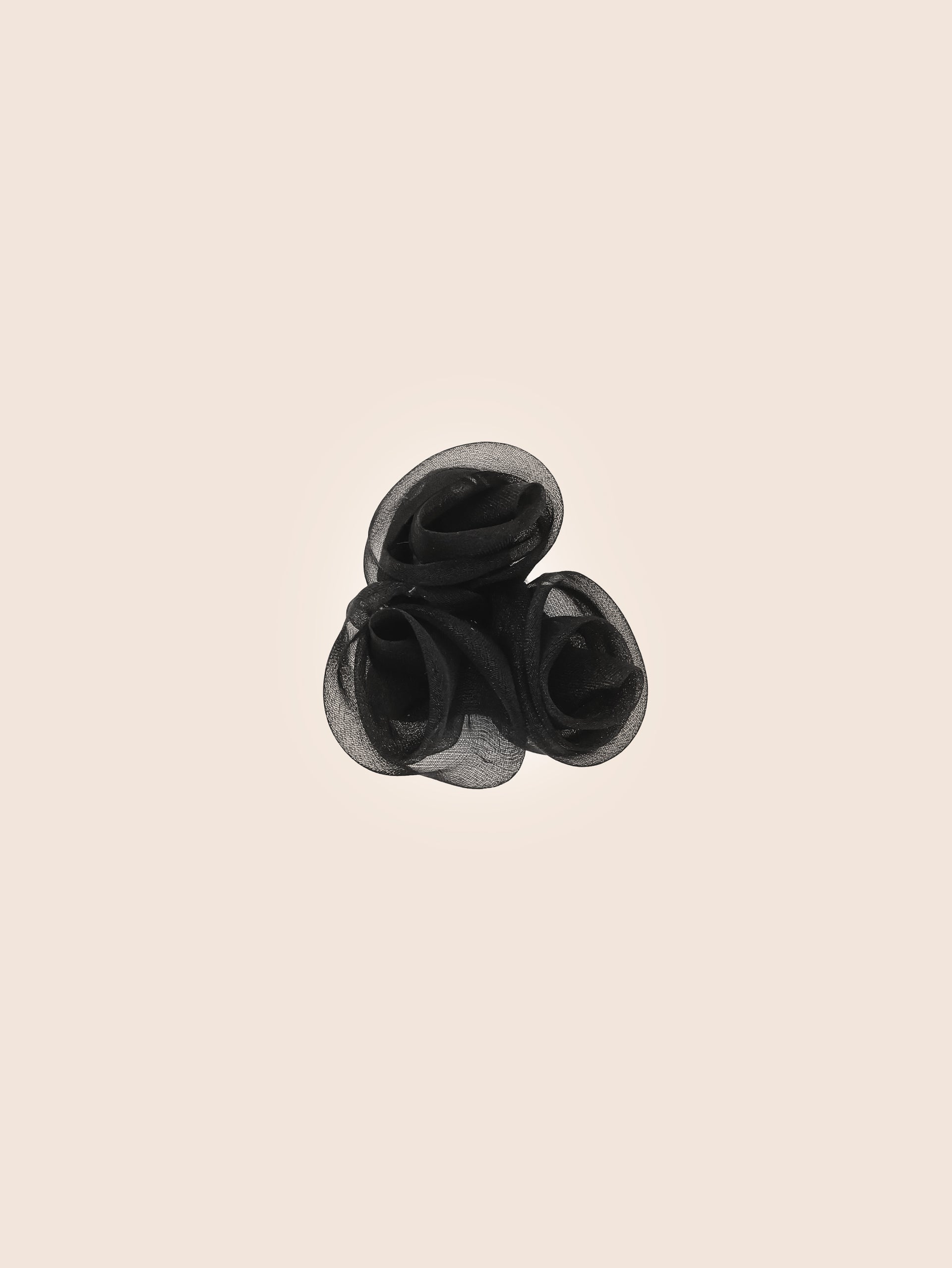 Organza Roses Black